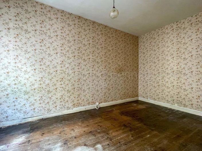 Image No.3-2 Bed House for sale