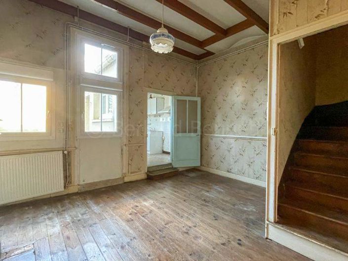 Image No.4-2 Bed House for sale