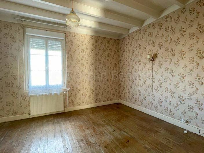 Image No.8-2 Bed House for sale