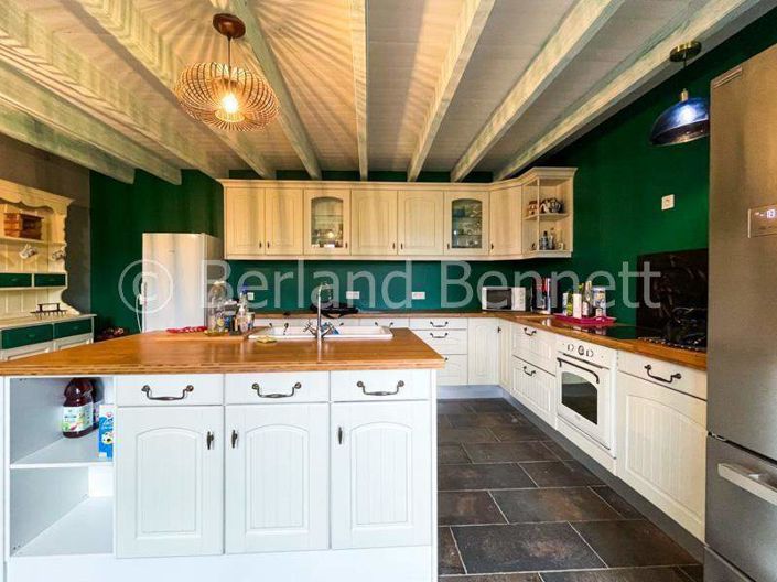 Image No.2-3 Bed House for sale