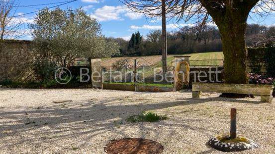 Image No.21-3 Bed House for sale