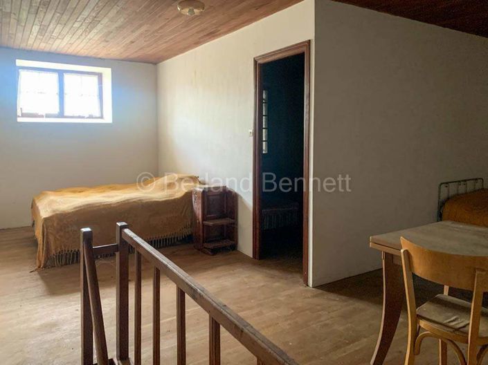 Image No.8-3 Bed House for sale