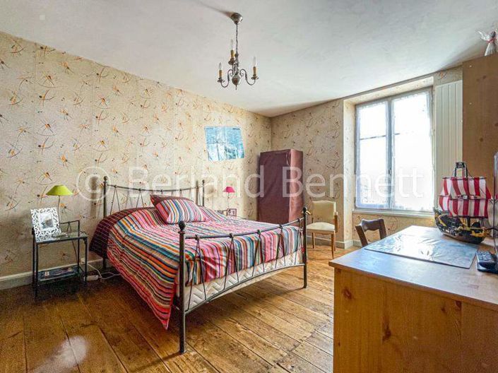 Image No.14-4 Bed House for sale