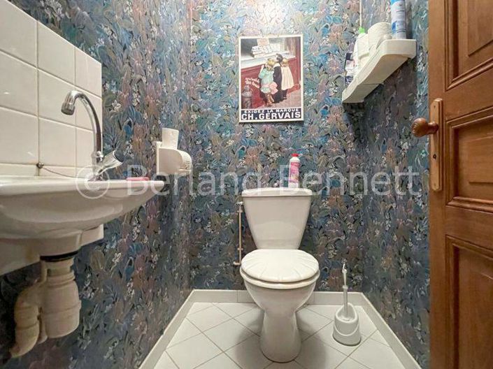 Image No.15-4 Bed House for sale