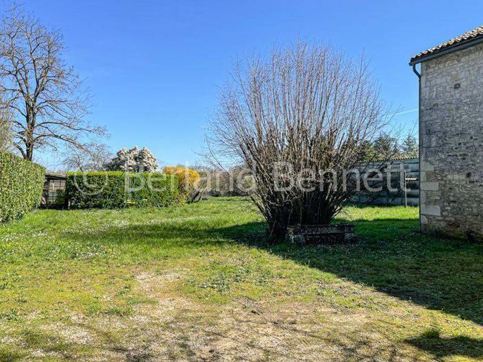 Image No.29-4 Bed House for sale