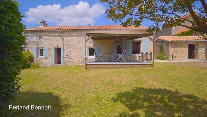 Image No.1-3 Bed House for sale