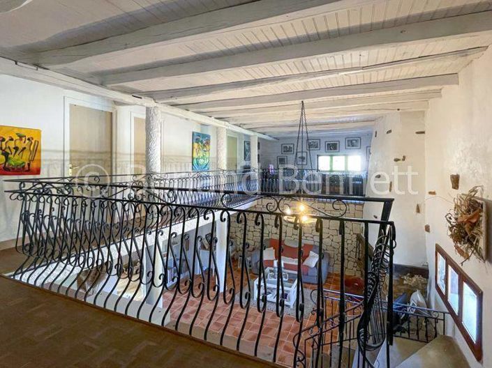 Image No.12-4 Bed House for sale