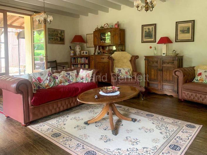 Image No.6-3 Bed House for sale