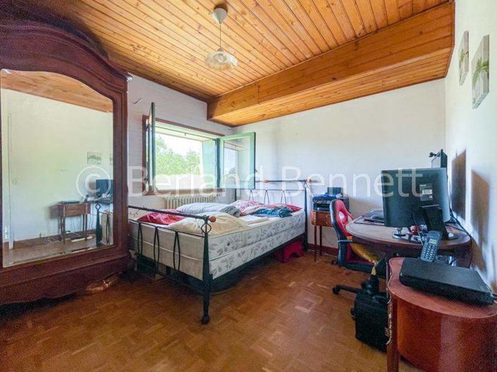 Image No.14-4 Bed House for sale