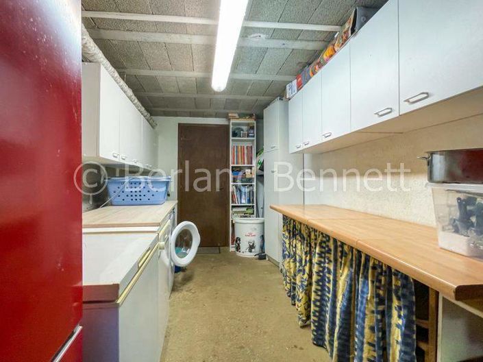 Image No.9-4 Bed House for sale