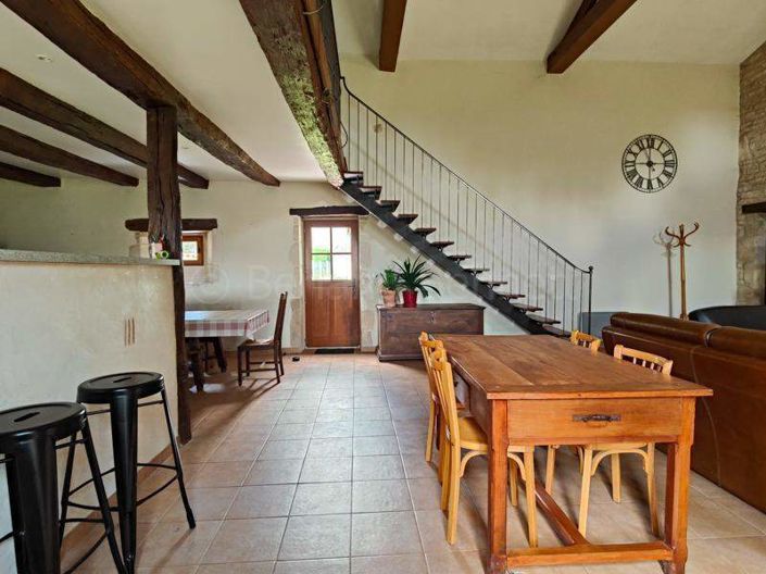 Image No.2-2 Bed House for sale