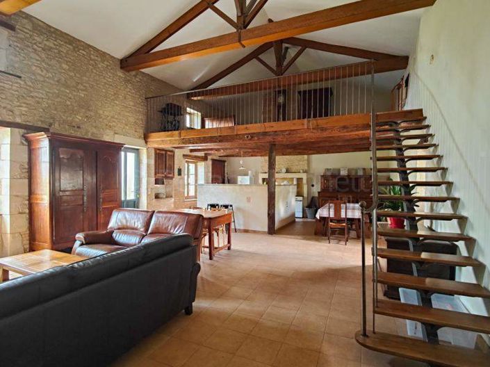 Image No.3-2 Bed House for sale