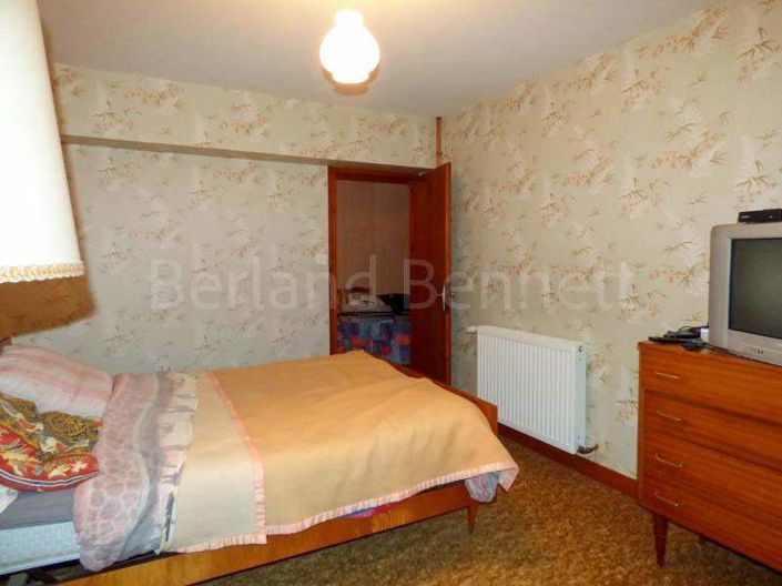 Image No.11-4 Bed House for sale