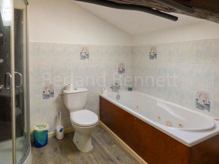 Image No.13-3 Bed House for sale