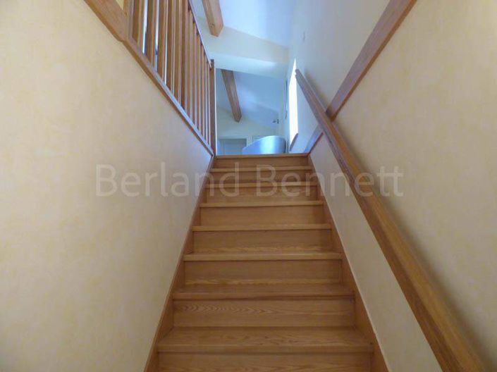 Image No.10-4 Bed House for sale