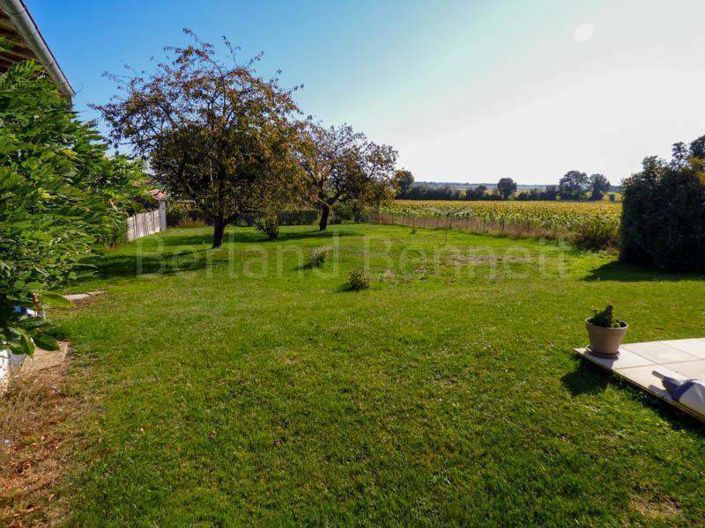 Image No.23-4 Bed House for sale