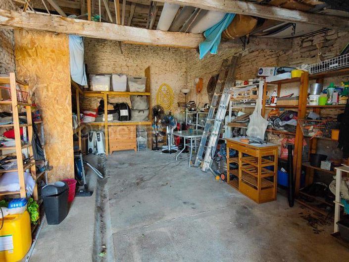 Image No.28-4 Bed House for sale