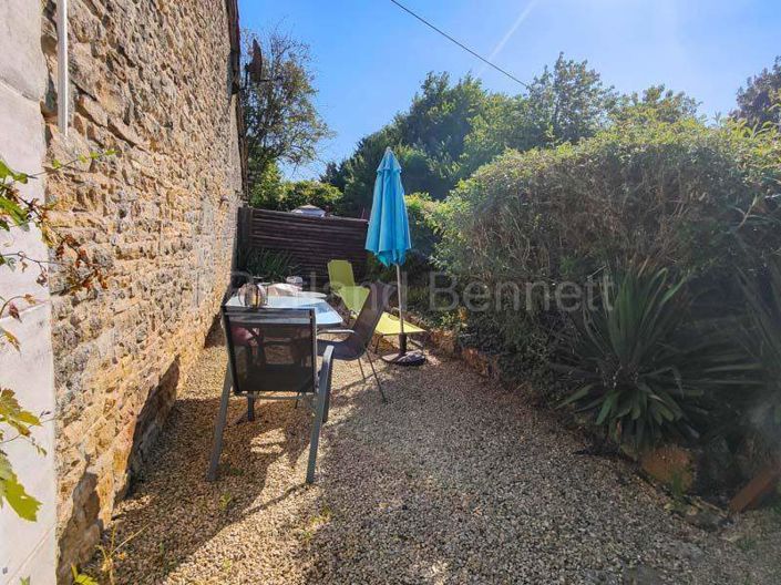 Image No.30-4 Bed House for sale