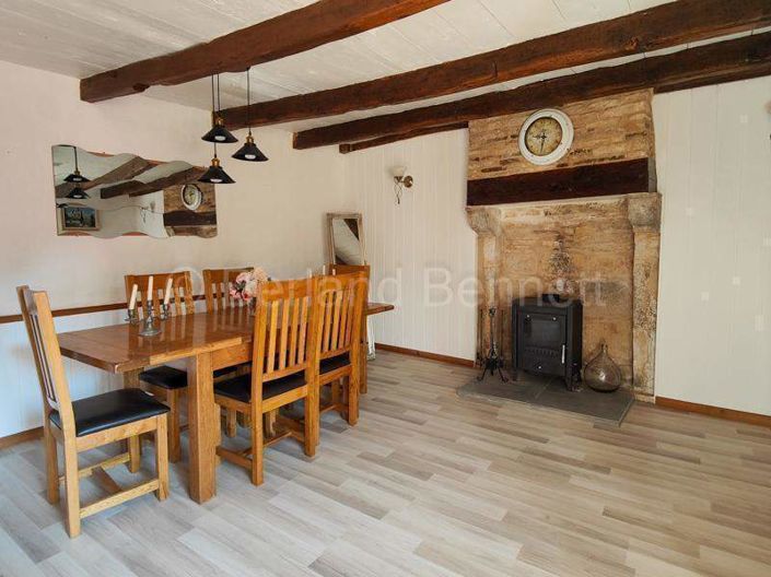 Image No.7-4 Bed House for sale