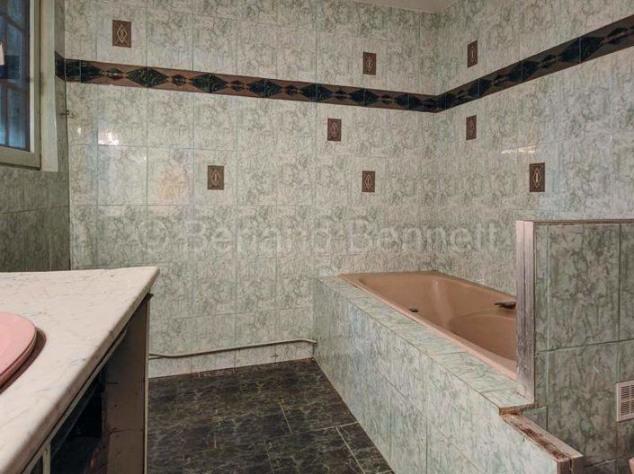 Image No.14-4 Bed House for sale