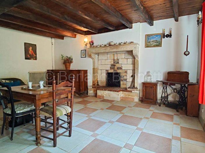 Image No.6-4 Bed House for sale