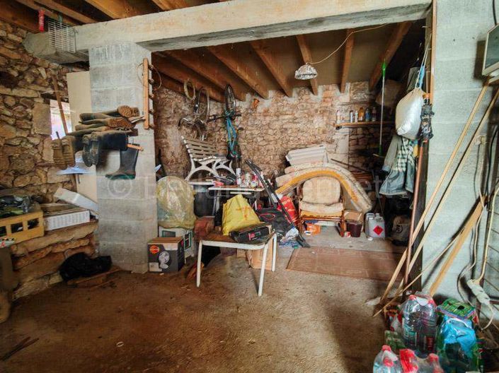 Image No.18-4 Bed House for sale