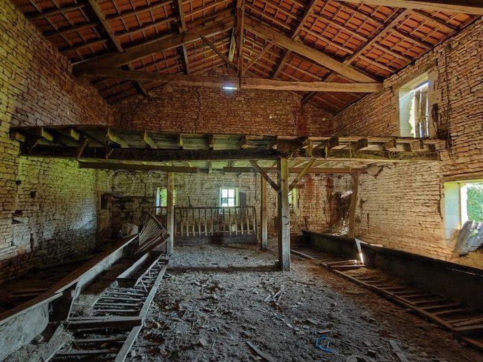 Image No.21-4 Bed House for sale