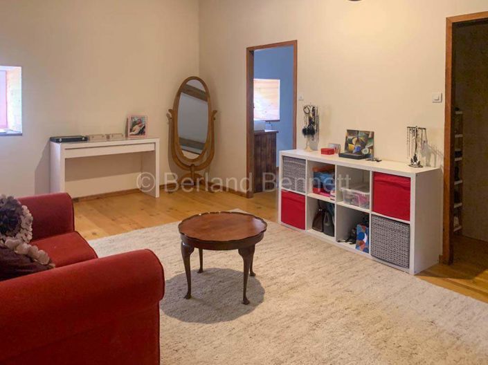 Image No.15-8 Bed House for sale