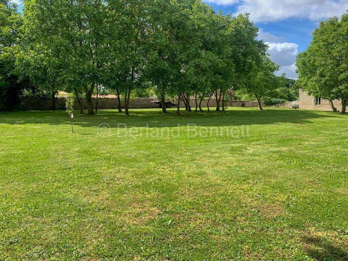 Image No.34-8 Bed House for sale