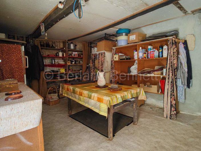 Image No.9-1 Bed House for sale