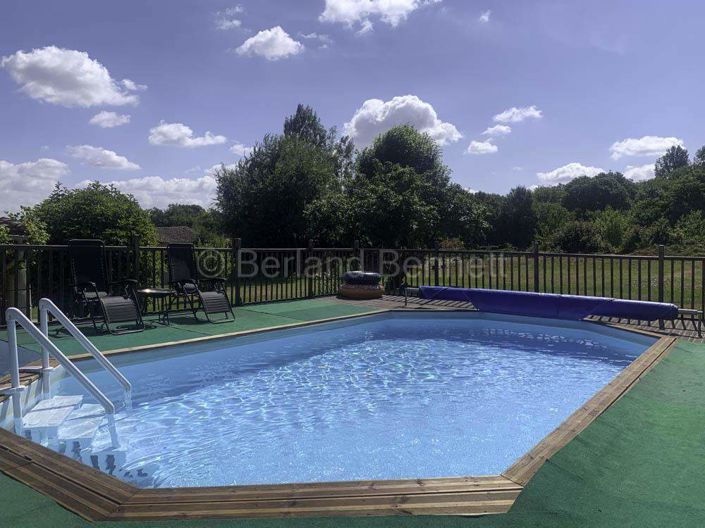 Image No.19-3 Bed House for sale