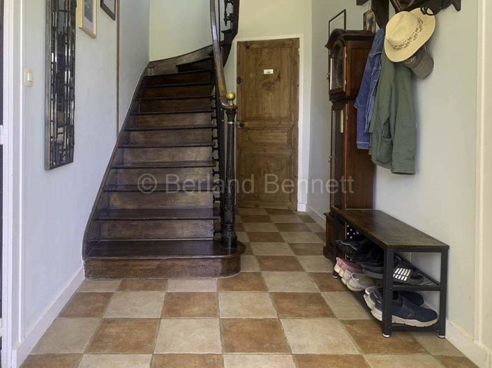 Image No.2-3 Bed House for sale