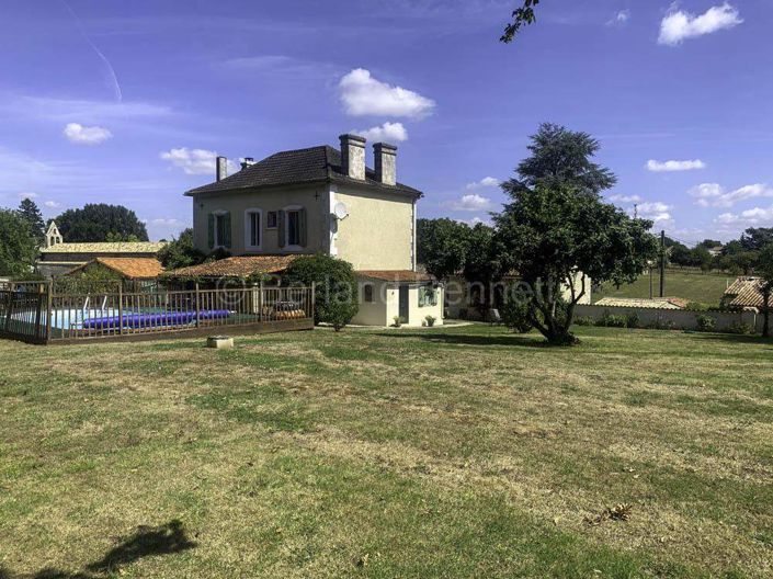 Image No.21-3 Bed House for sale