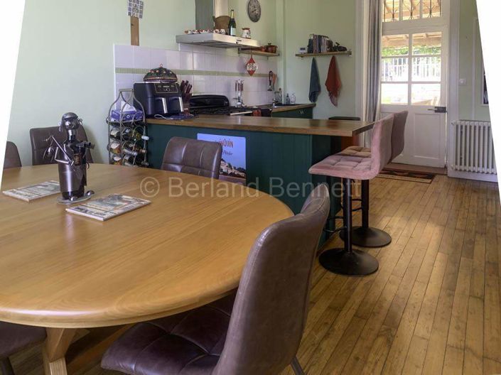 Image No.3-3 Bed House for sale