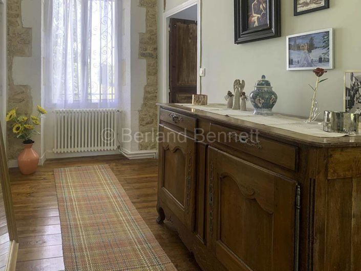 Image No.9-3 Bed House for sale