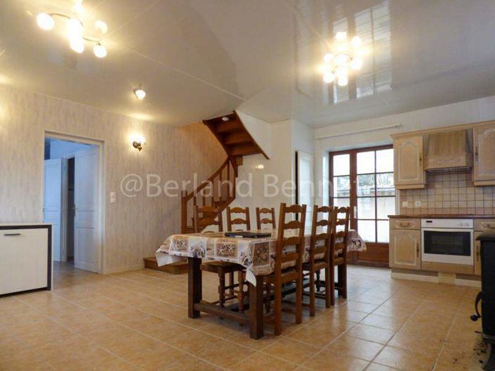 Image No.4-2 Bed House for sale