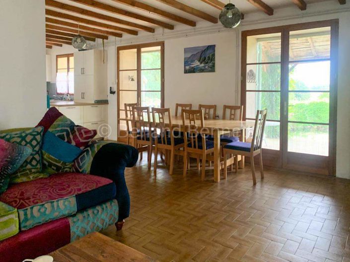 Image No.11-3 Bed House for sale