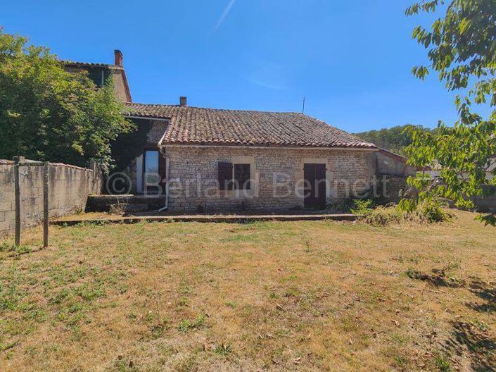 Image No.17-2 Bed House for sale