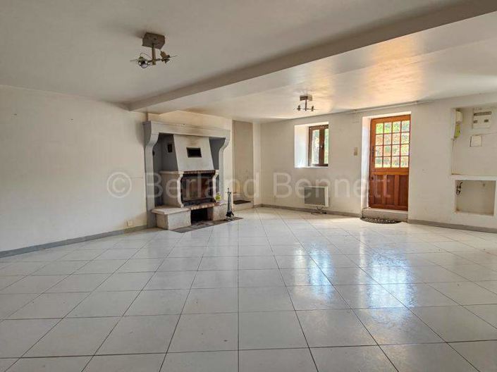 Image No.4-2 Bed House for sale