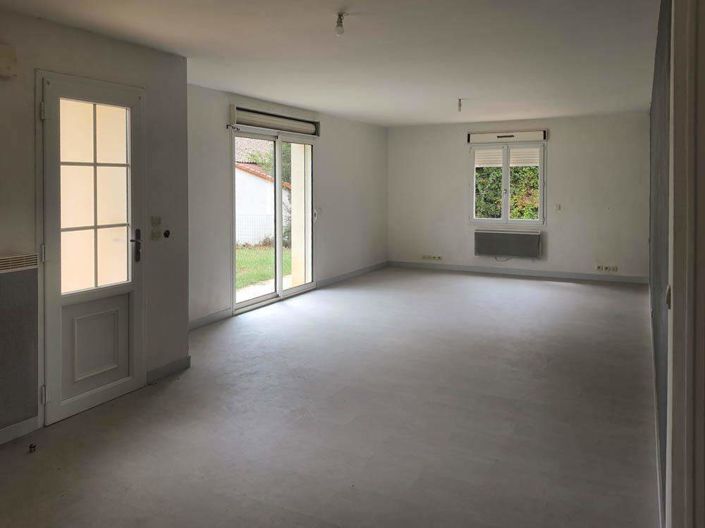 Image No.2-3 Bed House for sale