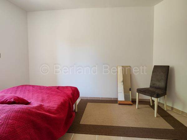 Image No.8-4 Bed House for sale