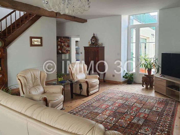 Image No.4-5 Bed House for sale