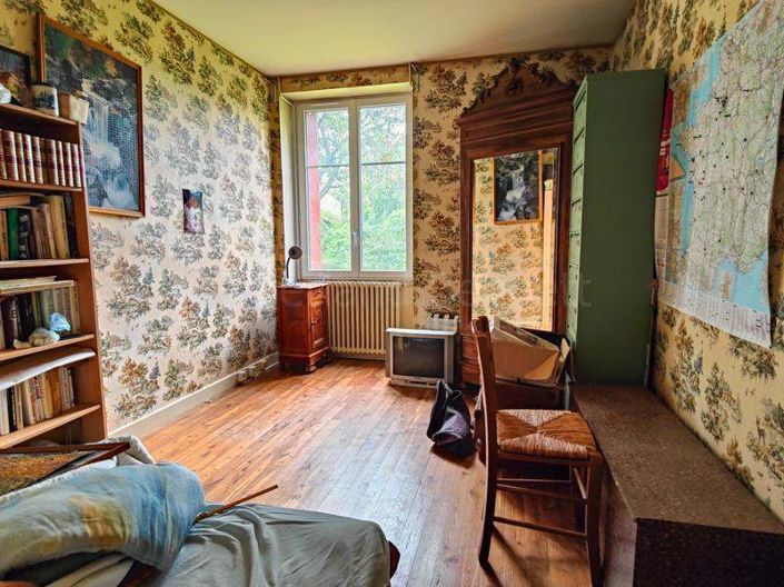 Image No.8-4 Bed House for sale