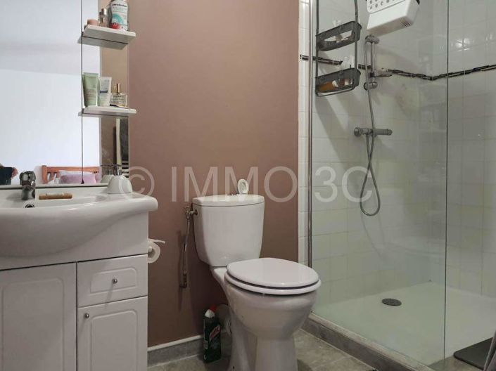 Image No.9-3 Bed House for sale