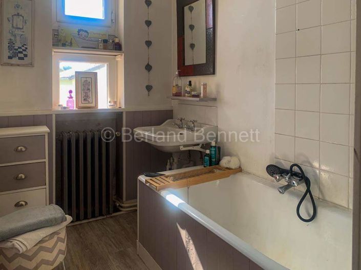 Image No.14-3 Bed House for sale