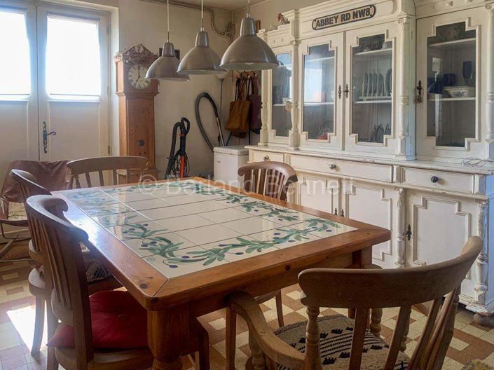 Image No.7-3 Bed House for sale