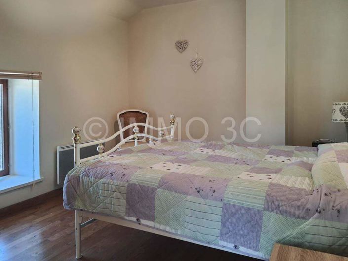 Image No.10-2 Bed House for sale