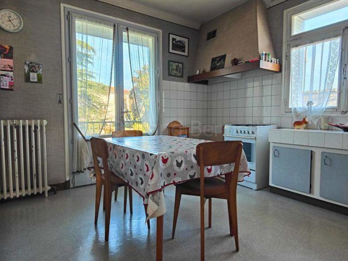 Image No.6-3 Bed House for sale