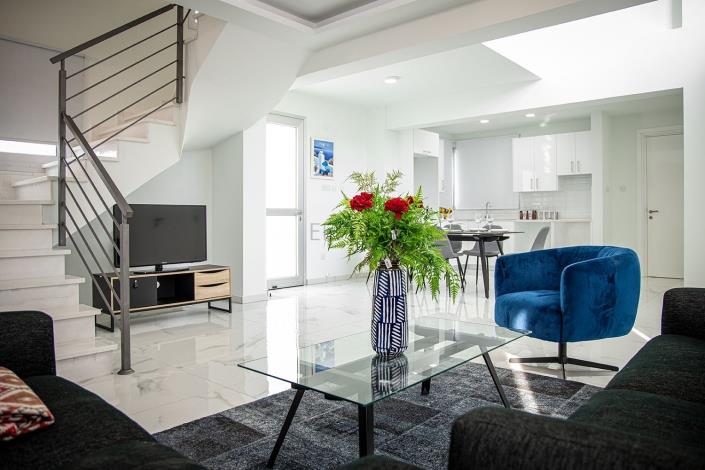 Image No.9-3 Bed Villa / Detached for sale