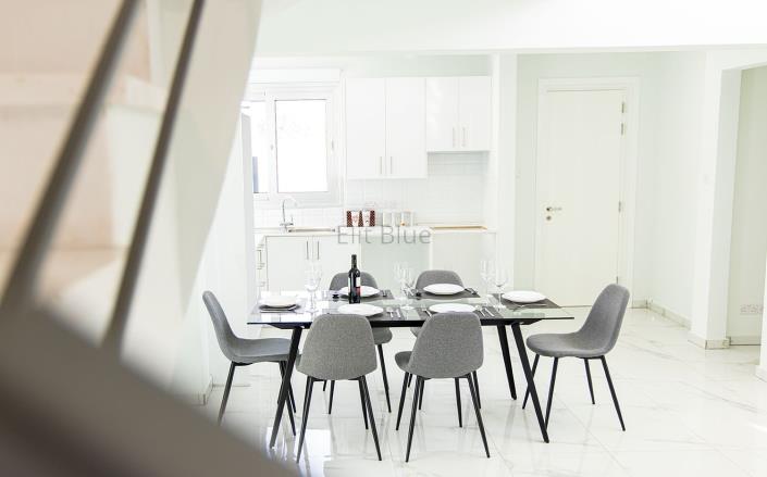 Image No.15-3 Bed Villa / Detached for sale